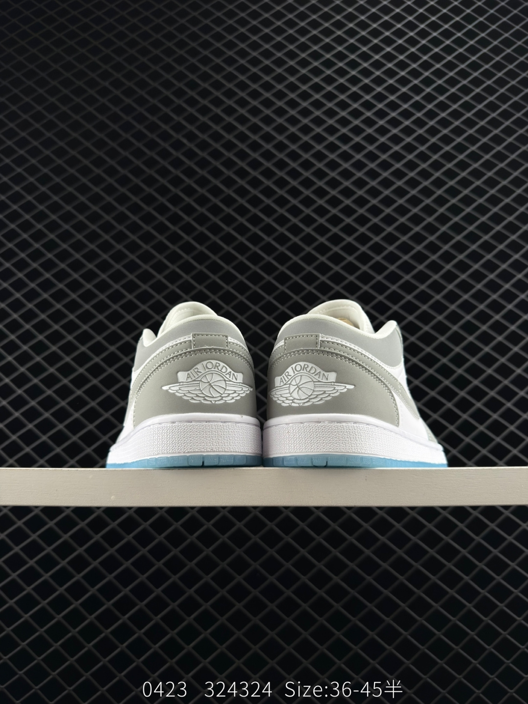 Nike Wmns Air Jordan 1 Low